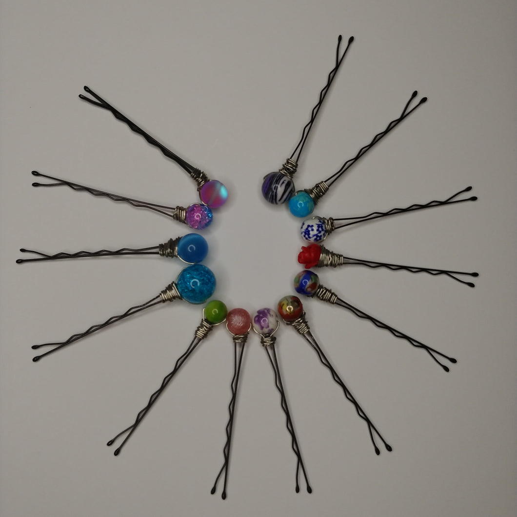 Single glass bead hair pins